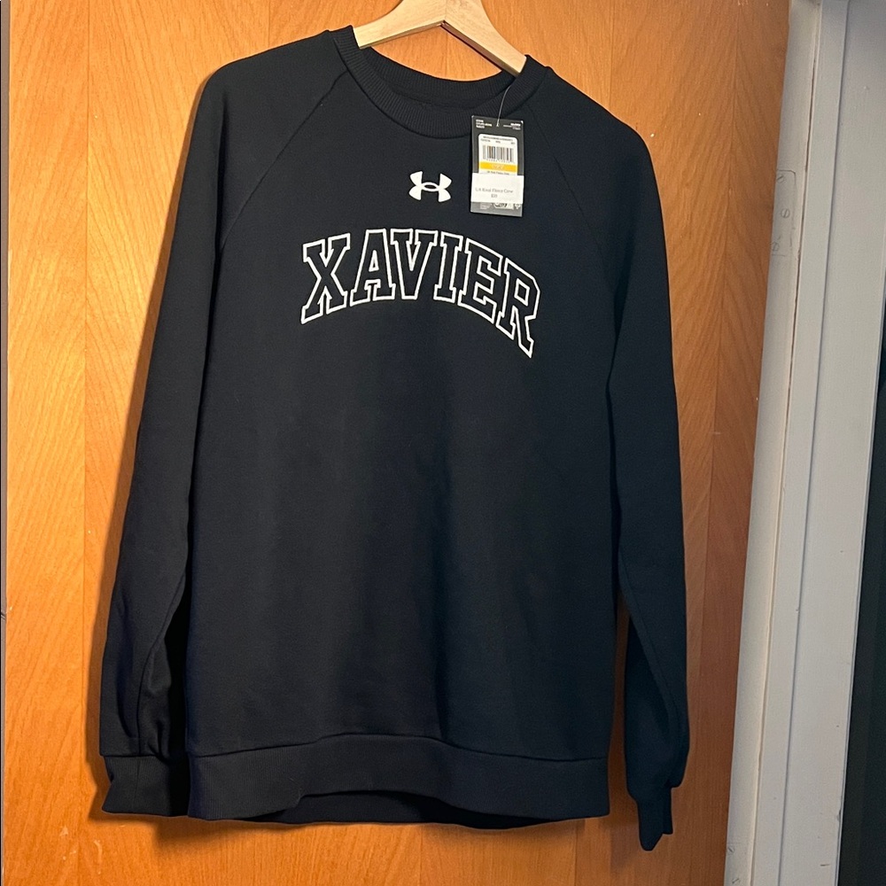 Under Armour Black Crewneck Sweater